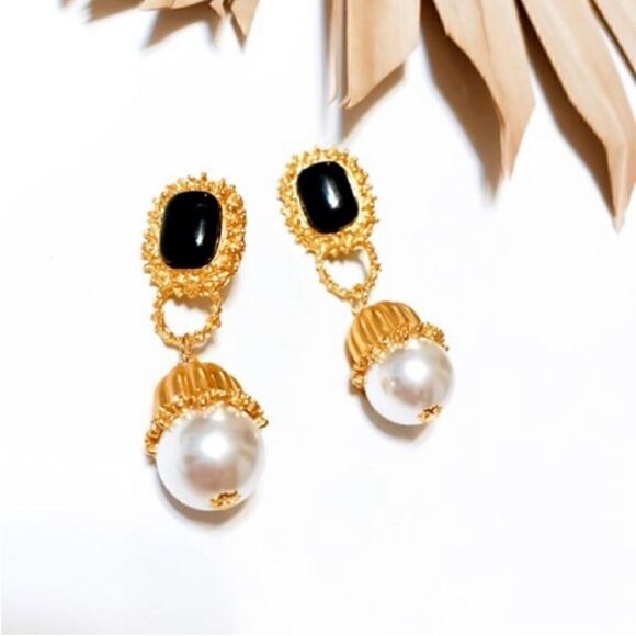 Retro pearl drop earrings A40 - Picture 3 of 9